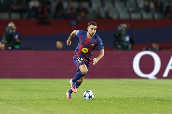 信钰证券  世体: 埃里克-加西亚将担任首发右后卫 莱万可能取代费兰首发出战